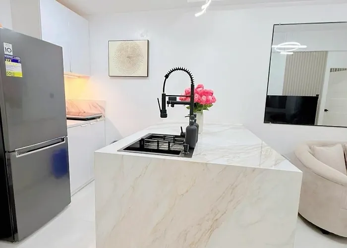Apartamento Le Luxe 102 By Ara Li Manila